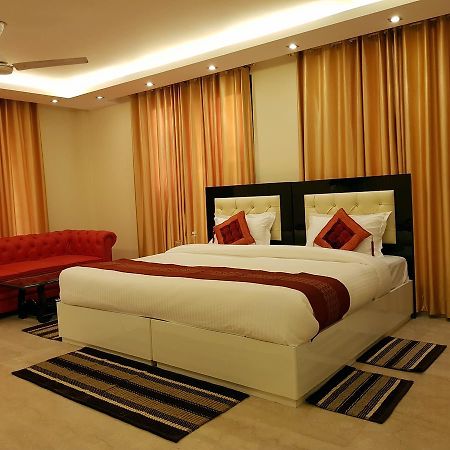 La Residenza Bed & Breakfast New Delhi Exterior photo