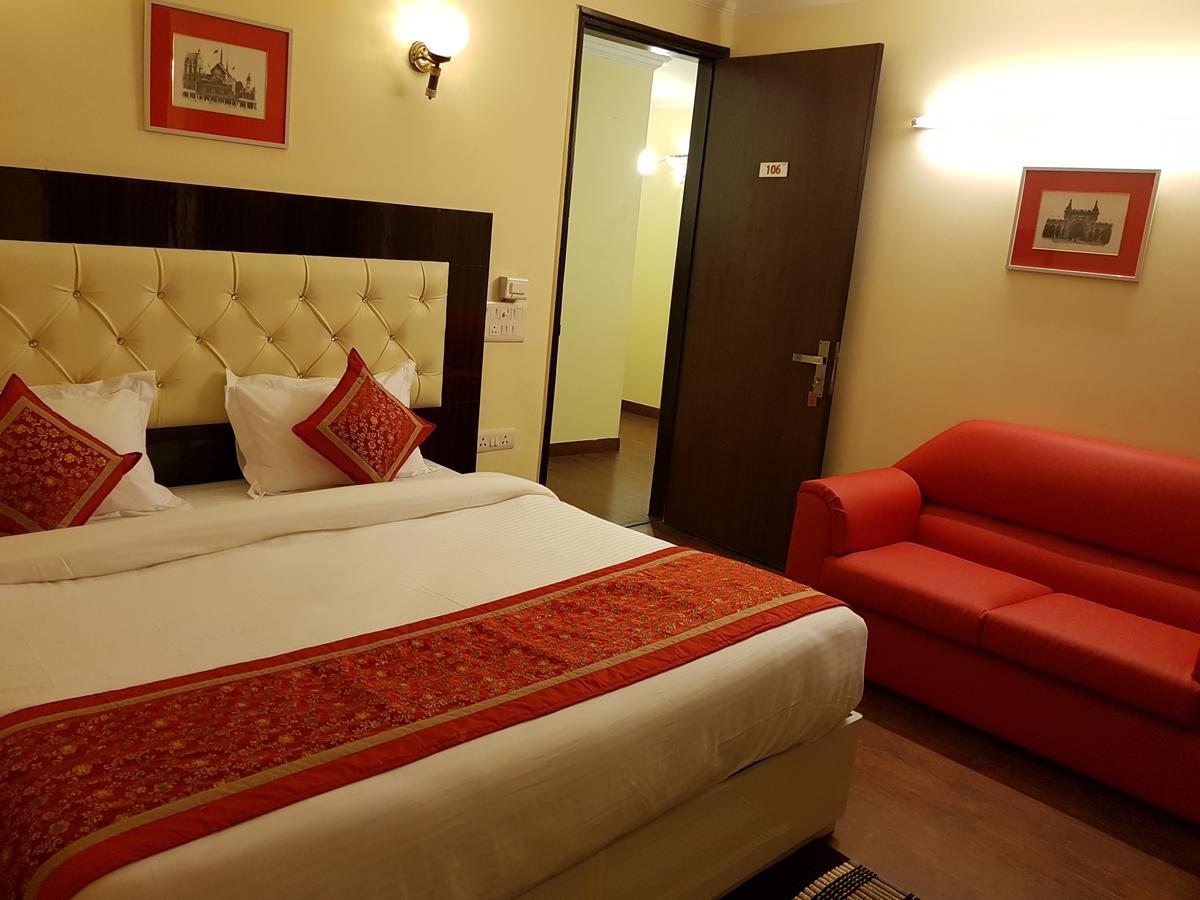 La Residenza Bed & Breakfast New Delhi Exterior photo